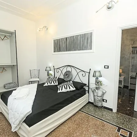 L' Atelier Comodo Al Centro - Parcheggio Privato - Zona Ospedale San Martino * Genoa